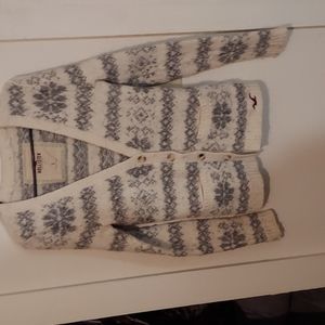 Hollister sweater